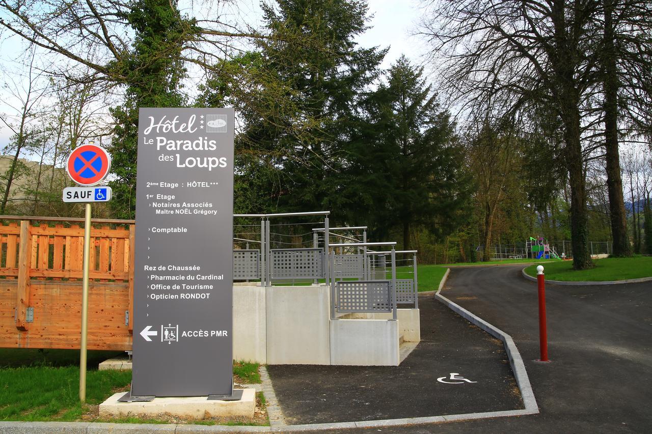Hotel Le Paradis Des Loups Giromagny Exterior photo